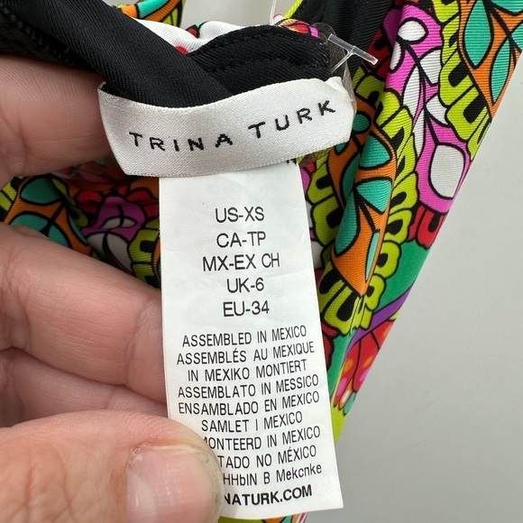 TRINA TURK MOROCCAN Medallion Jersey built in bra Y back stretch dress. NWOT XS - Picture 7 of 13